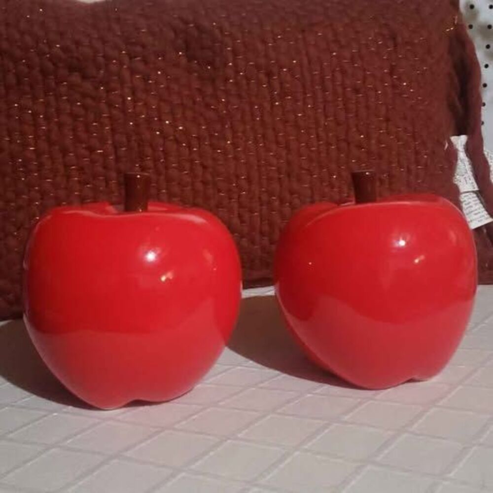 Ceramic Red Apples